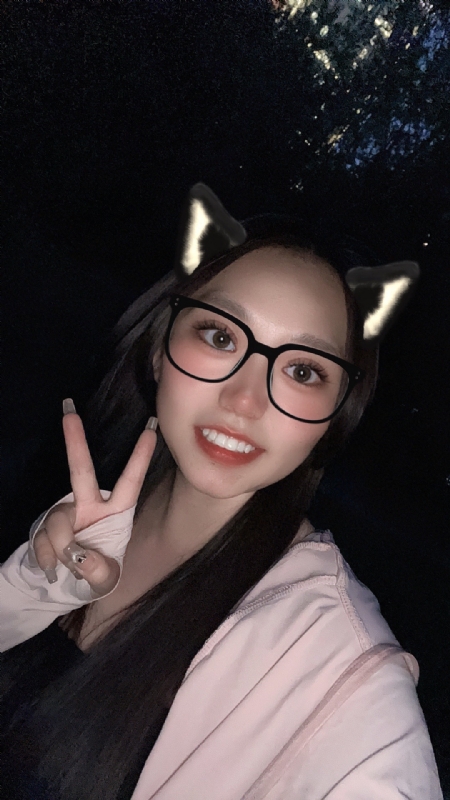 carol的第一张照片--承德相亲服务中心