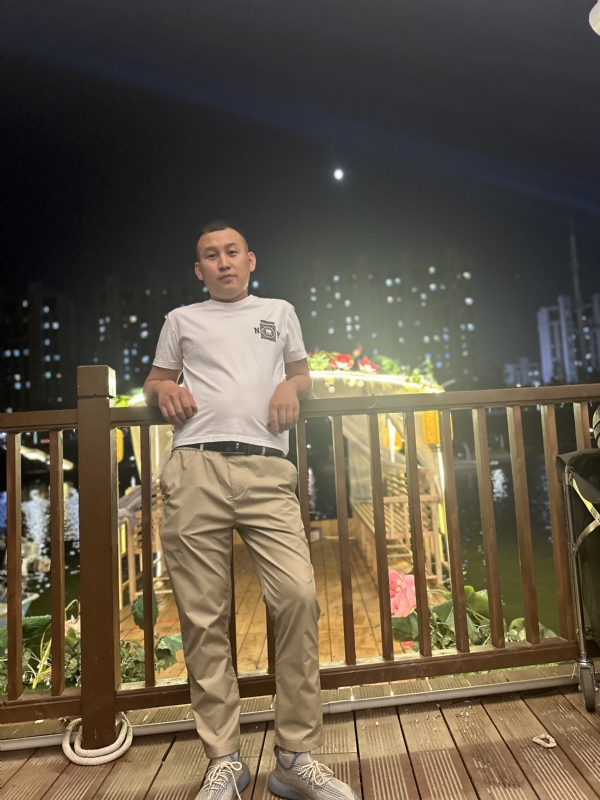 大超的第一张照片--承德相亲服务中心