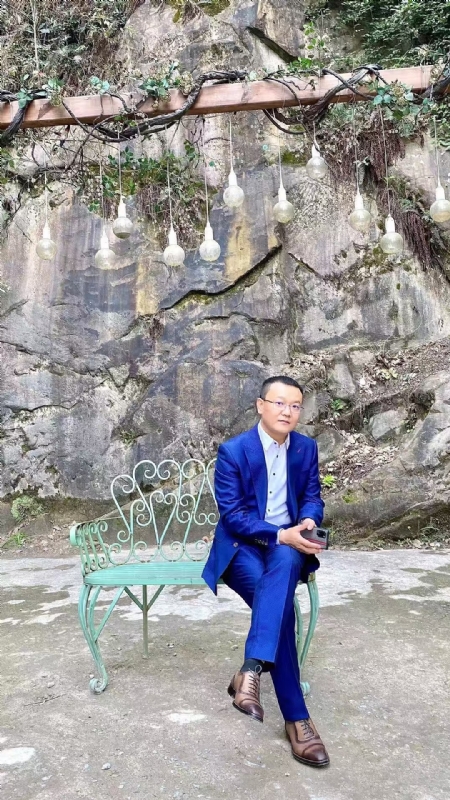 dikson的第一张照片--承德相亲服务中心