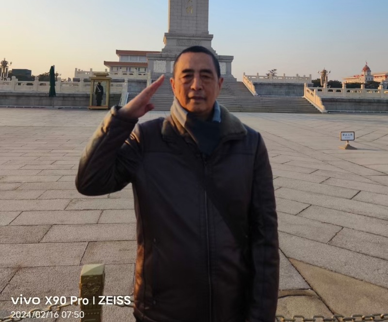超爱英的第一张照片--承德相亲服务中心