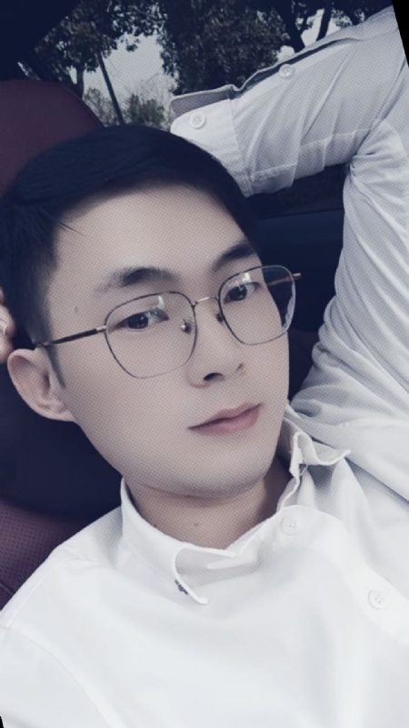 哈哈的第一张照片--承德相亲服务中心