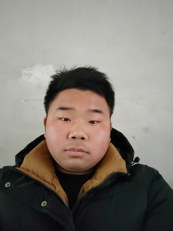 精神饱满的第五张照片--承德相亲服务中心
