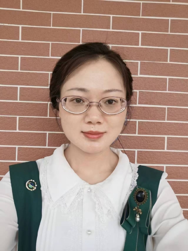 Lily的第一张照片--承德相亲服务中心