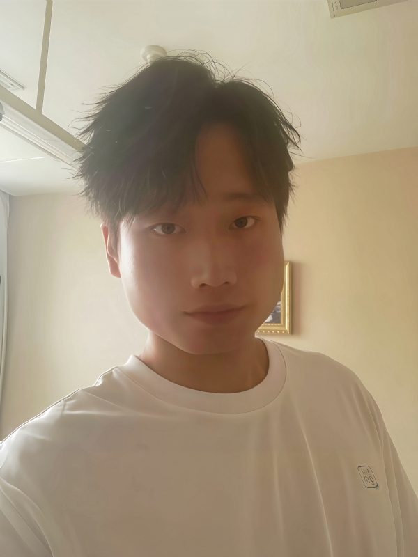 阿彤的第一张照片--承德相亲服务中心