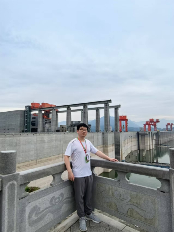 xhfsx的第一张照片--承德相亲服务中心