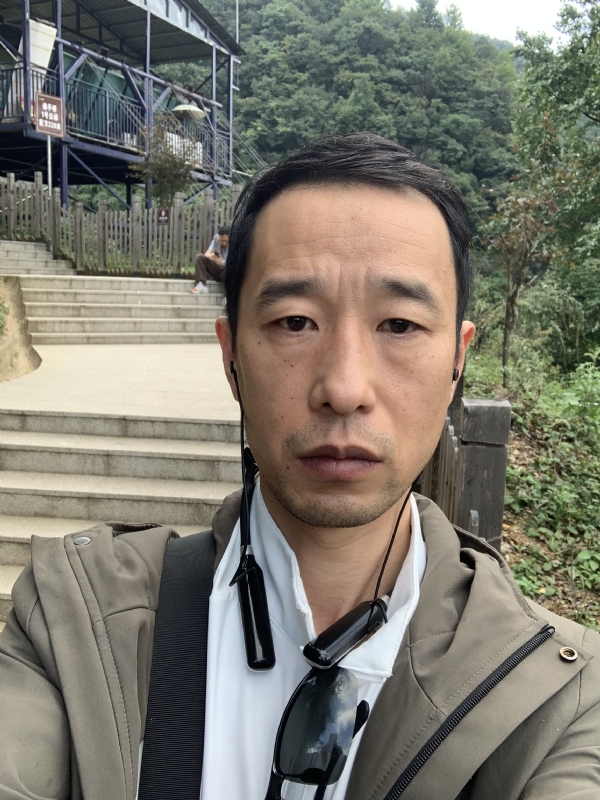 小林的第二张照片--承德相亲服务中心