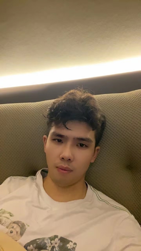 阿龙设计师的第一张照片--承德相亲服务中心