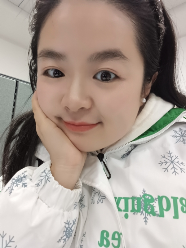 玥玥的第一张照片--承德相亲服务中心