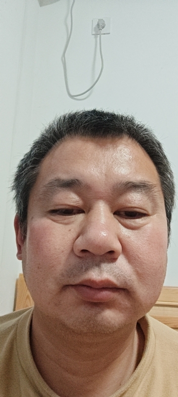 龙万的第一张照片--承德相亲服务中心