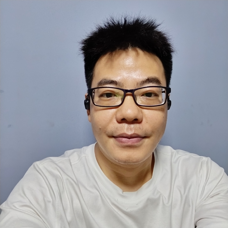 八月的星光的第一张照片--承德相亲服务中心