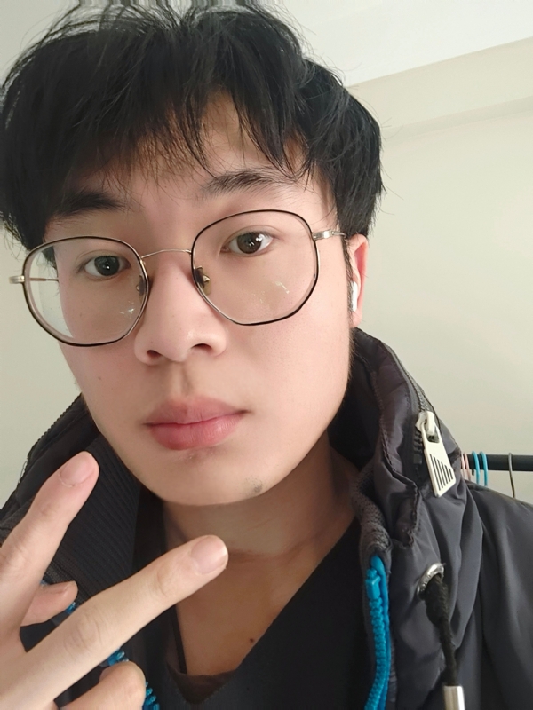 俊哒哒哒的第一张照片--承德相亲服务中心