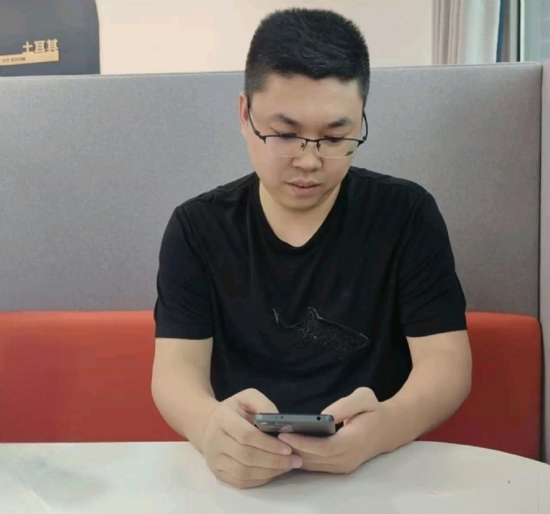 惊蛰的第二张照片--承德相亲服务中心
