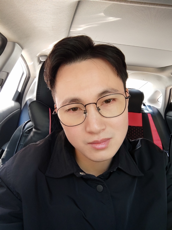 沉默先绅的第一张照片--承德相亲服务中心