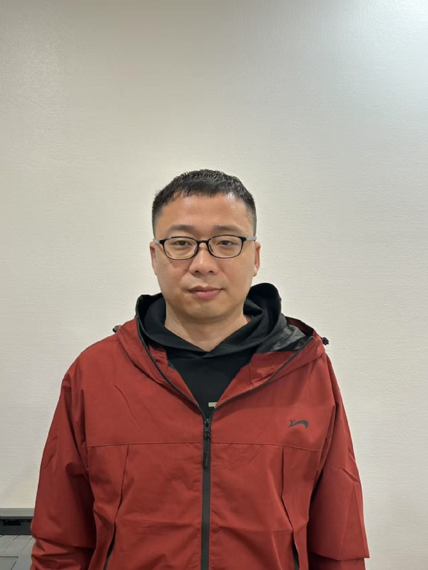 小石头的第一张照片--承德相亲服务中心