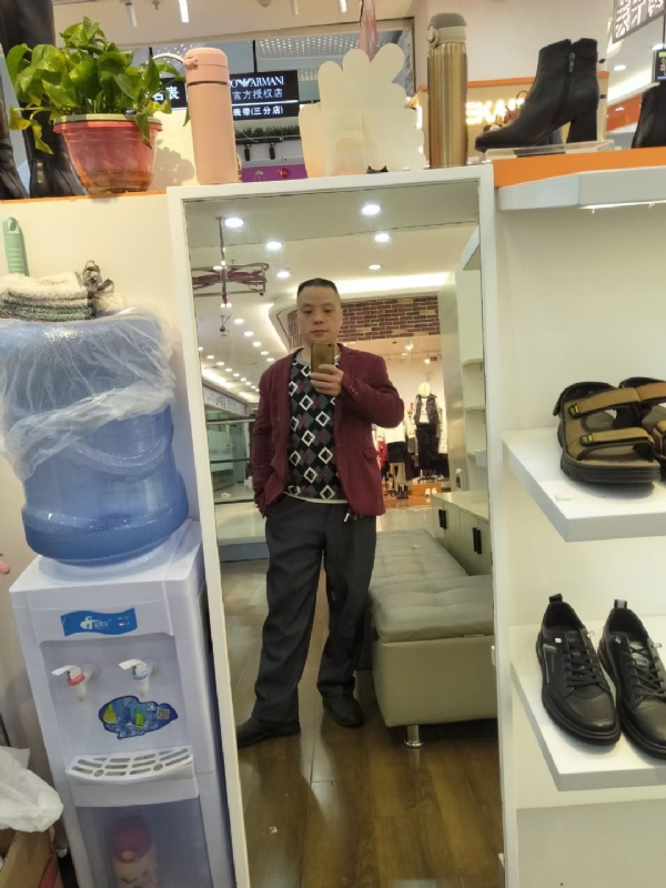 真诚征婚的第四张照片--承德相亲服务中心