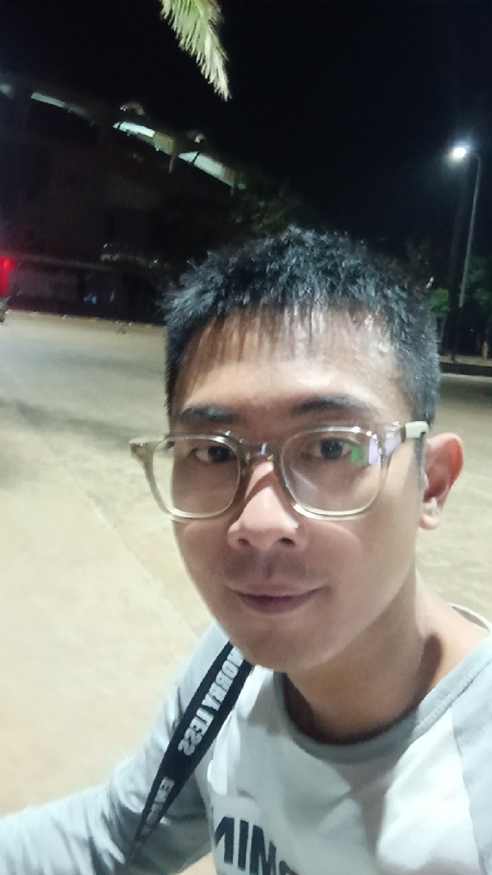 龙龙的第一张照片--承德相亲服务中心