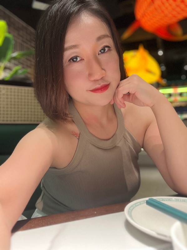 Mimi321的第一张照片--承德相亲服务中心