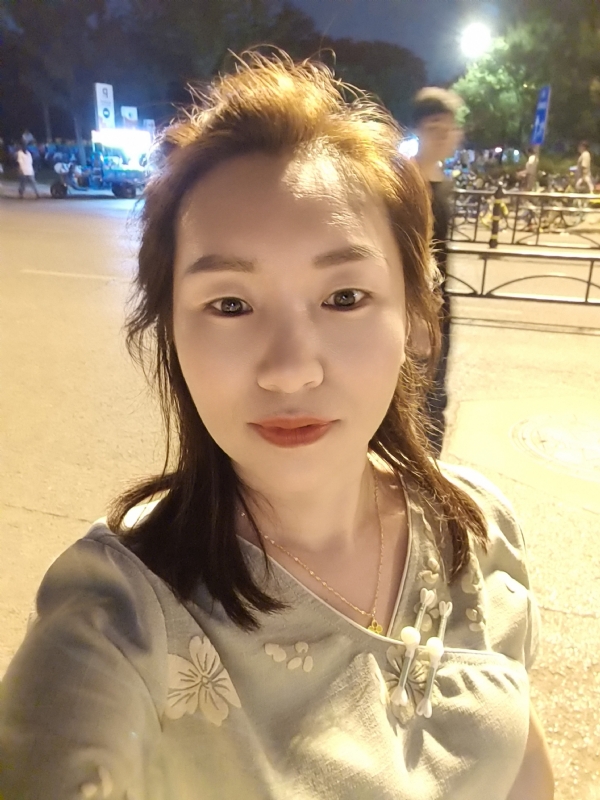 最美的期待的第一张照片--承德相亲服务中心