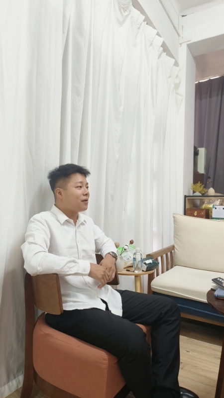 蓝色大海的第一张照片--承德相亲服务中心