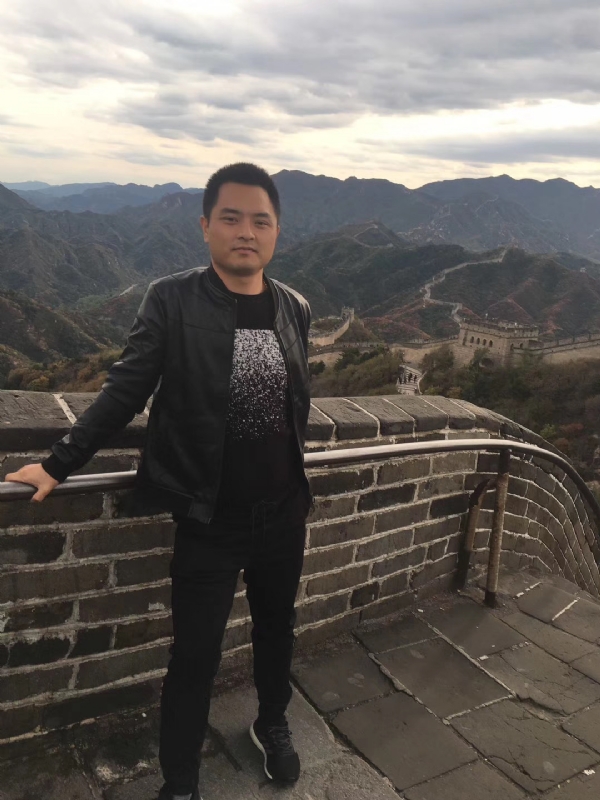 海阔天空的第一张照片--承德相亲服务中心