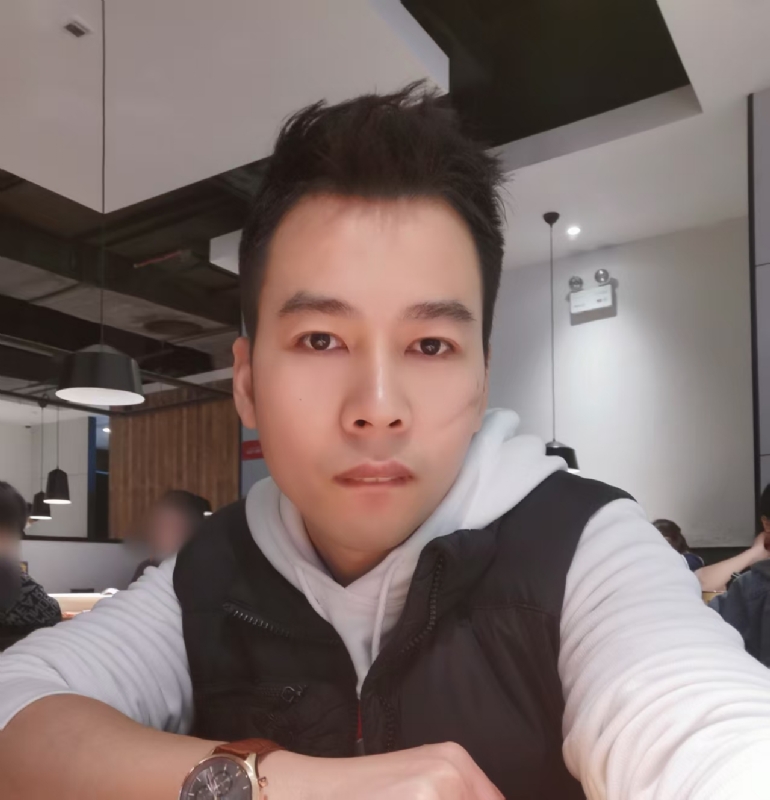 思明的第一张照片--承德相亲服务中心