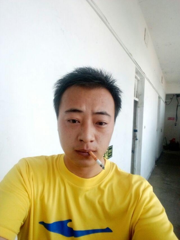 云淡风轻的第二张照片--承德相亲服务中心