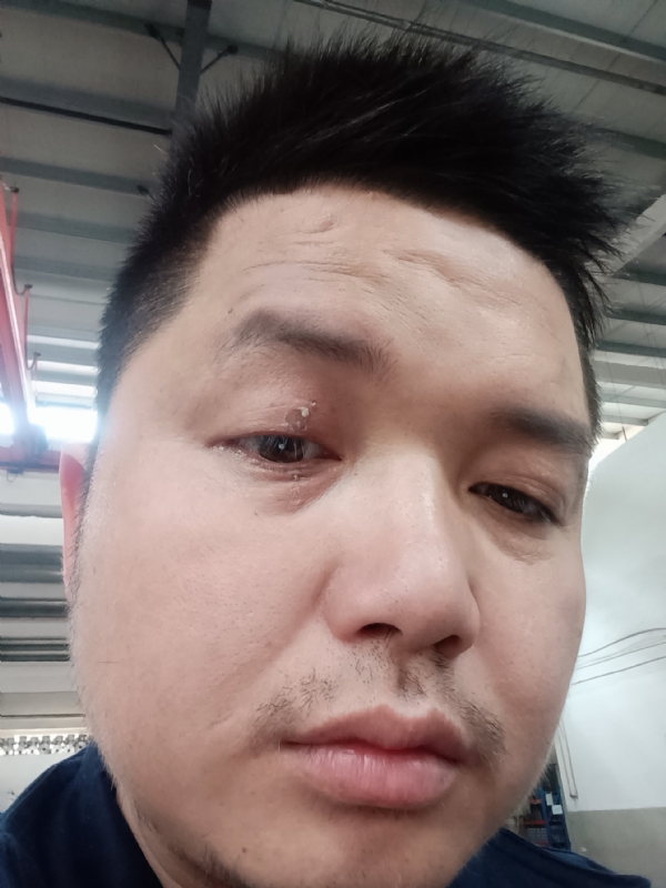 彬彬的第一张照片--承德相亲服务中心