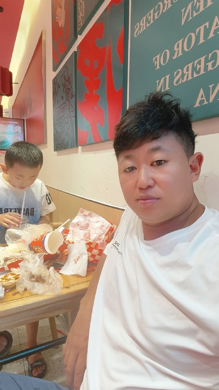 景色宏图的第一张照片--承德相亲服务中心