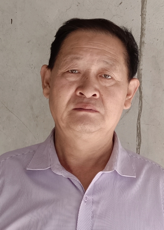 奋斗的第三张照片--承德相亲服务中心