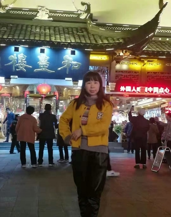 君倩的第三张照片--承德相亲服务中心
