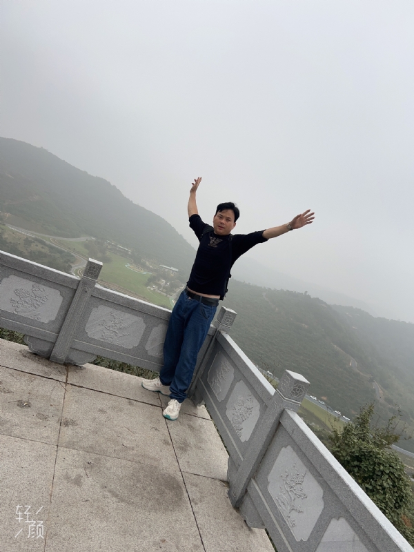 择一人白头偕老的第三张照片--承德相亲服务中心