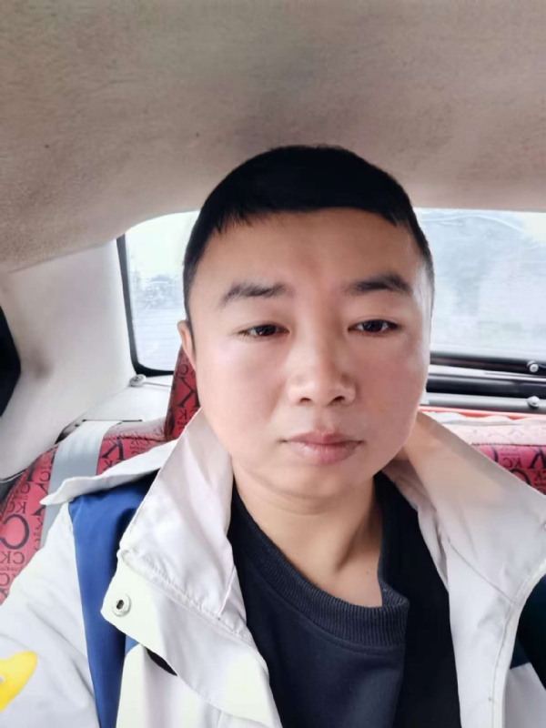 随缘的第二张照片--承德相亲服务中心