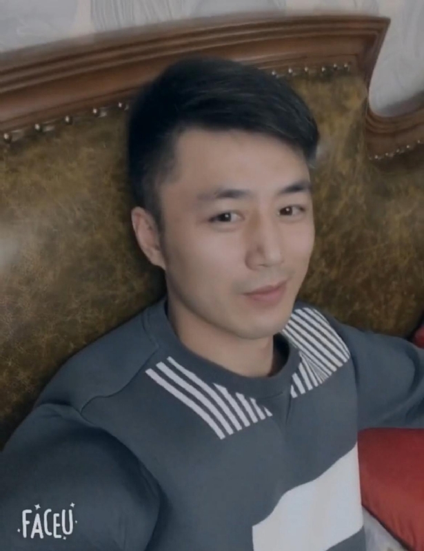 楊政宇的第一张照片--承德相亲服务中心