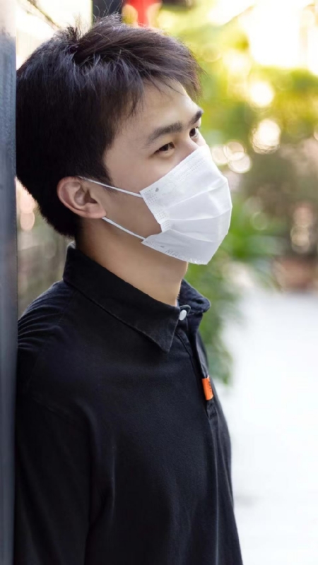 康庆浩的第一张照片--承德相亲服务中心