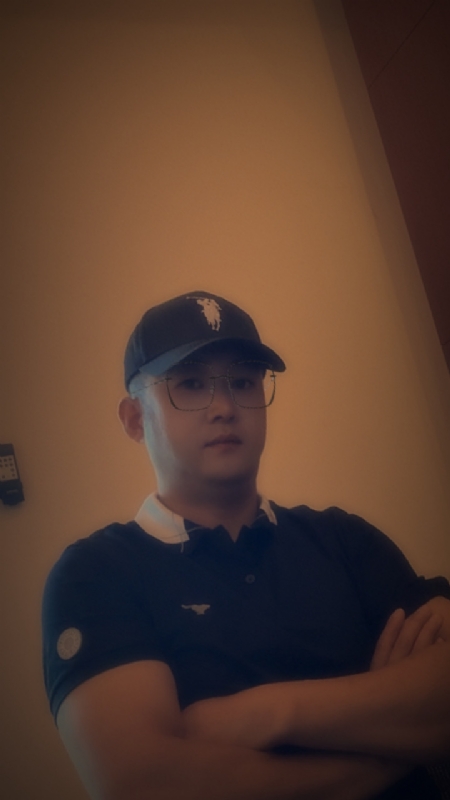 Mr王的第二张照片--承德相亲服务中心