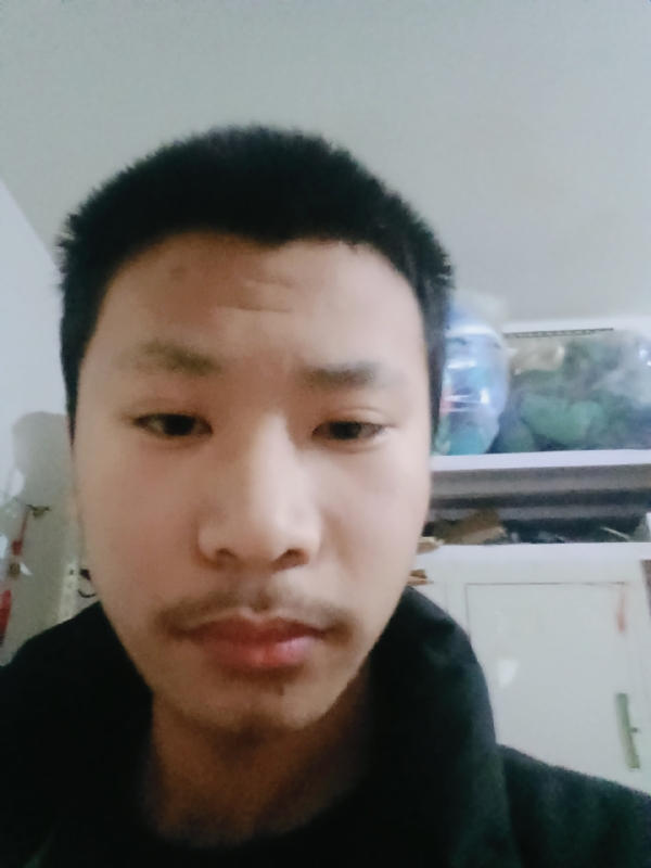 g未成年的第一张照片--承德相亲服务中心