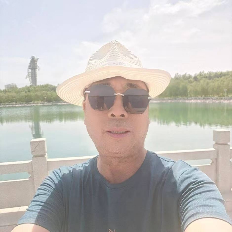 有钱人的第二张照片--承德相亲服务中心