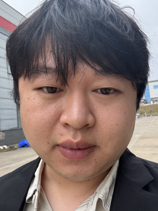 晴天的第二张照片--承德相亲服务中心