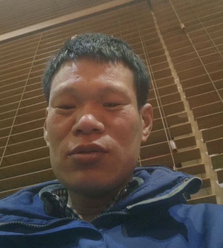 爱你在心口难开的第一张照片--承德相亲服务中心