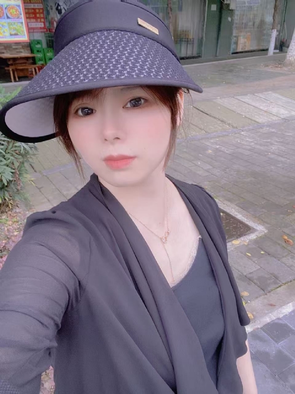 敏宝的第三张照片--承德相亲服务中心