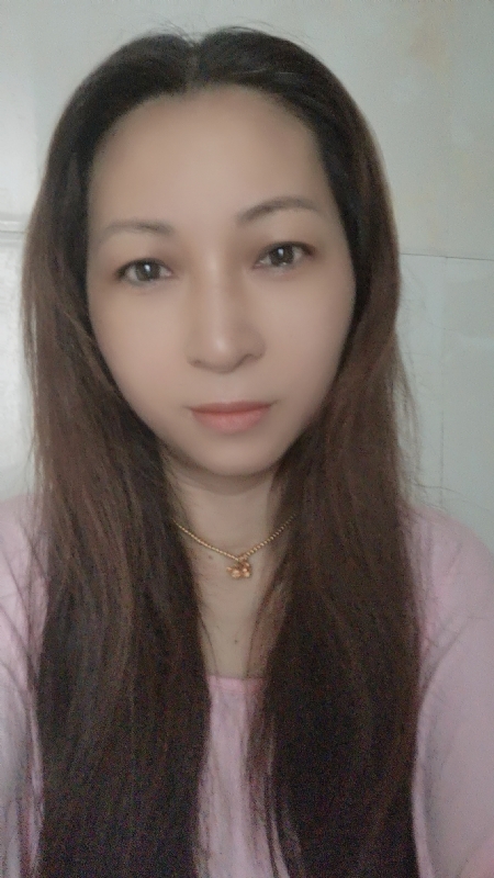 依依的第一张照片--承德相亲服务中心