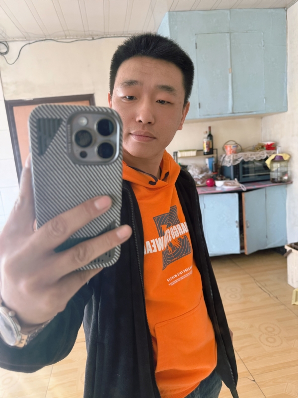 烟花易笑的第五张照片--承德相亲服务中心