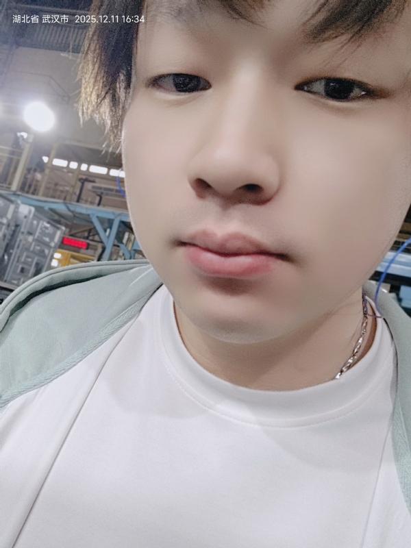 柠檬不加糖的第一张照片--承德相亲服务中心