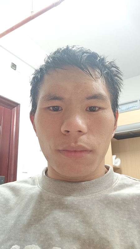 阳光的第一张照片--承德相亲服务中心