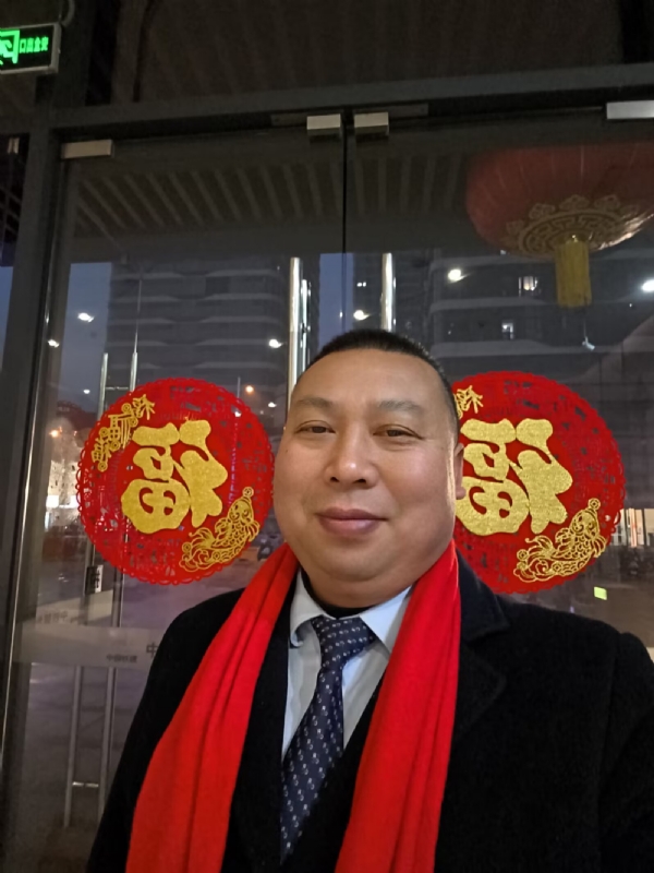 半百悟红尘的第一张照片--承德相亲服务中心