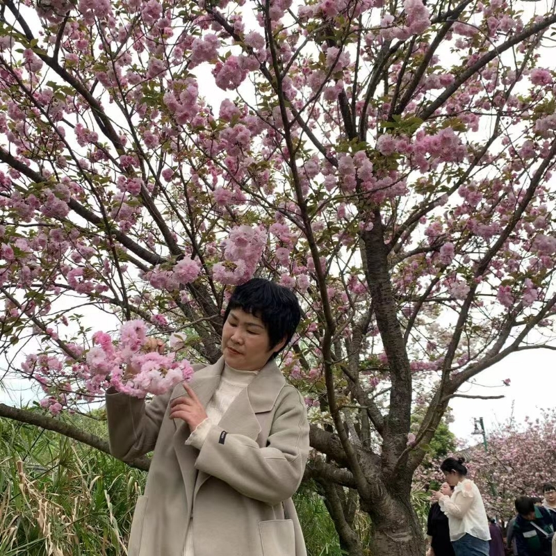 秋冬的雨有点冷的第一张照片--承德相亲服务中心