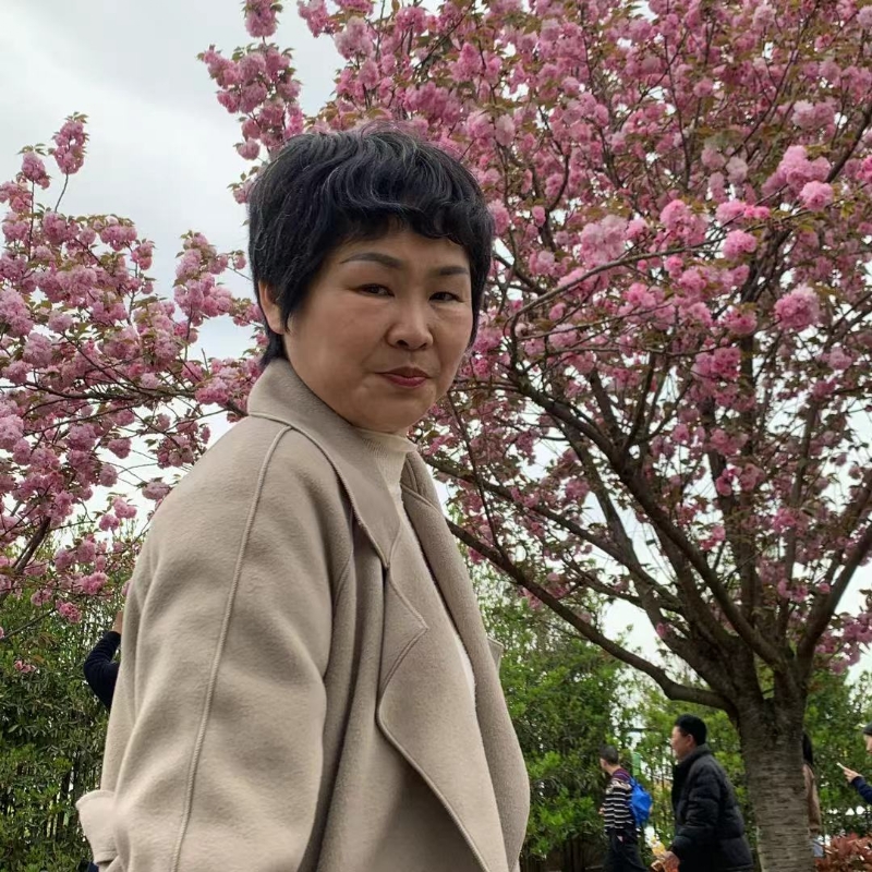 秋冬的雨有点冷的第二张照片--承德相亲服务中心