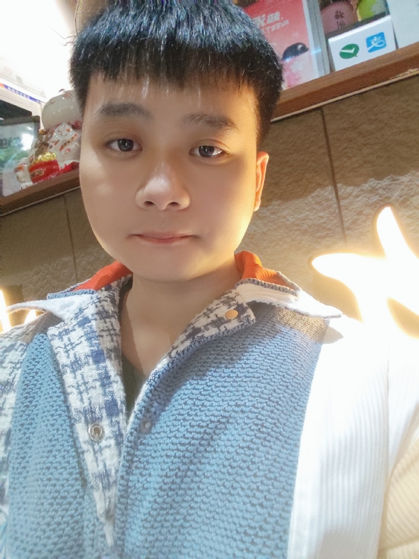 侯侯的第一张照片--承德相亲服务中心