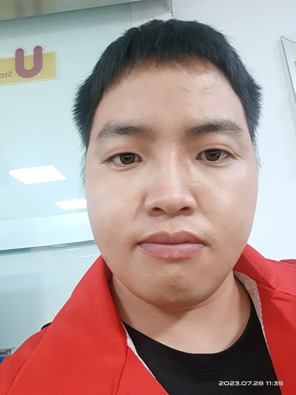 匆忙的第二张照片--承德相亲服务中心