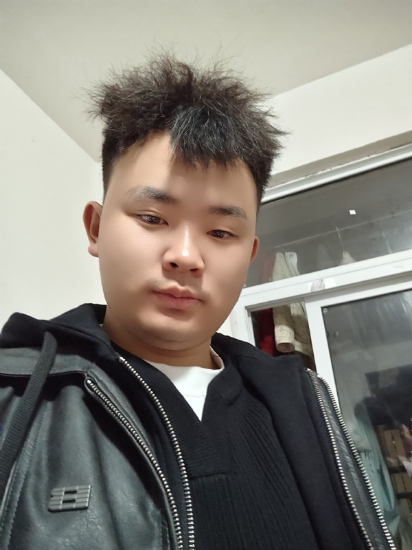 阿龙找对象的第一张照片--承德相亲服务中心